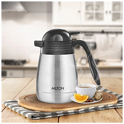 Milton Carafe 1500 Stainless Steel Double Walled Vacuum Insulated Flask with Lid and Handle, 1460 ml, Silver, Coffee/Tea Carafe Heat & Cold Retention, Leak Proof, Rust Free, Easy to Carry