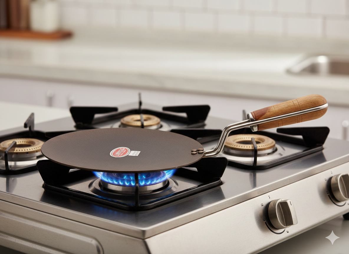 Traditional Iron Tawa for Roti/Chapathi/Paratha/Fulka with Wooden Handle Loha Lokhand Roti Tawa
