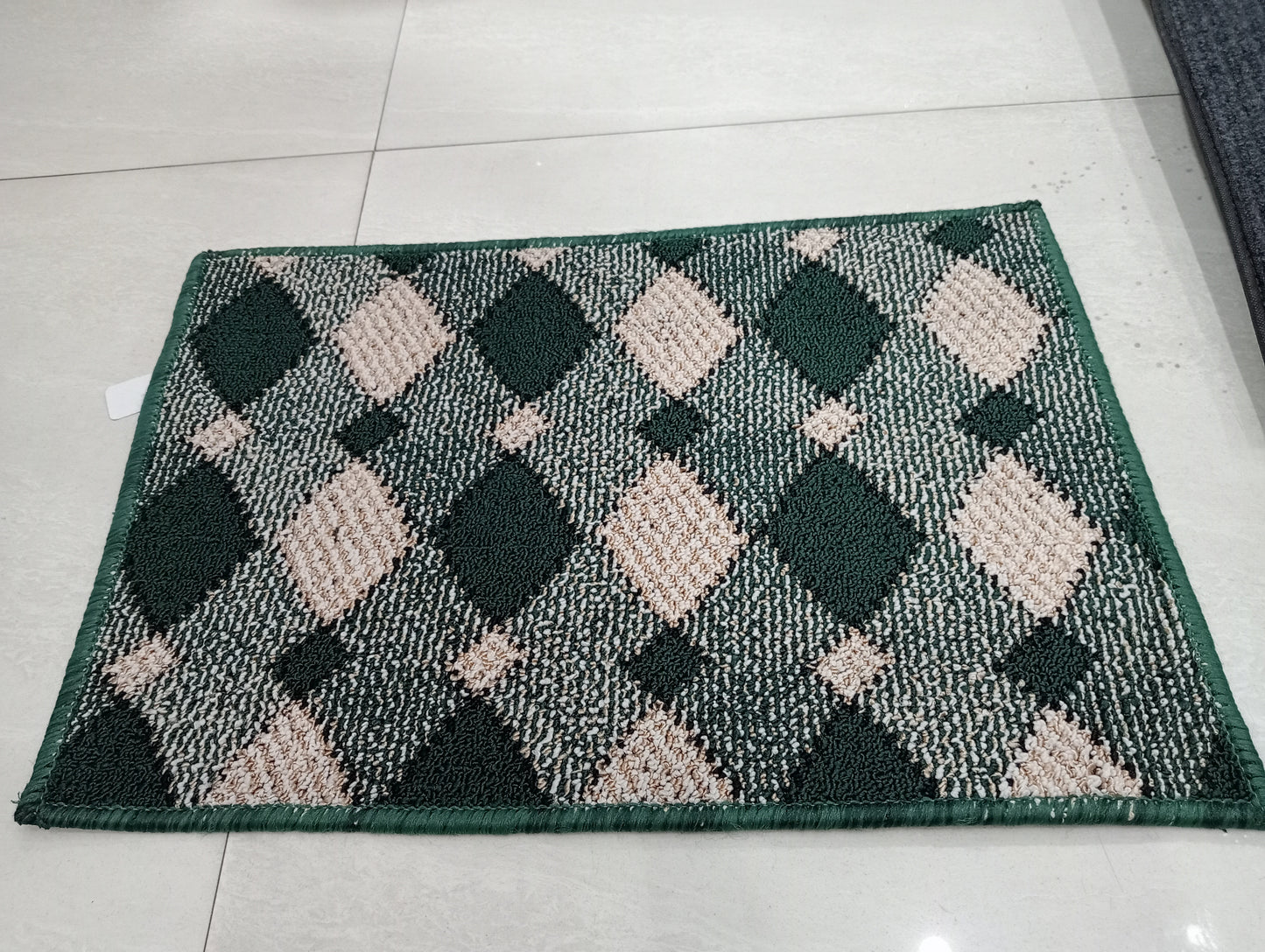 Mat Latest and Stylish Mat for Home and Office Use