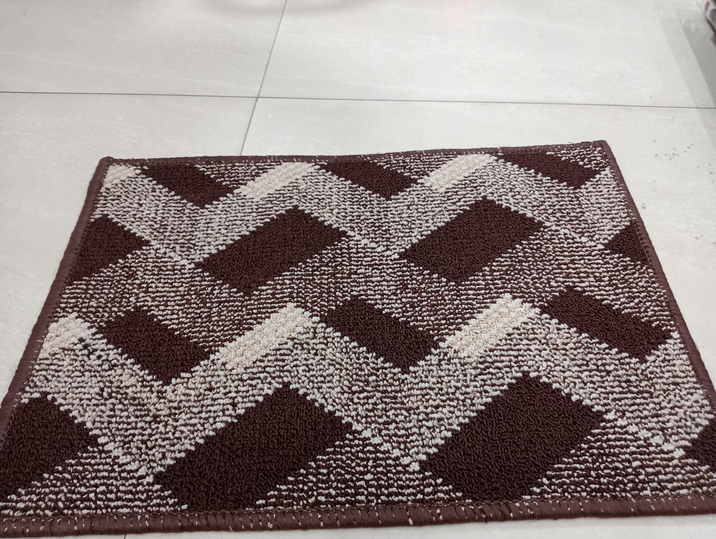 Mat Latest and Stylish Mat for Home and Office Use